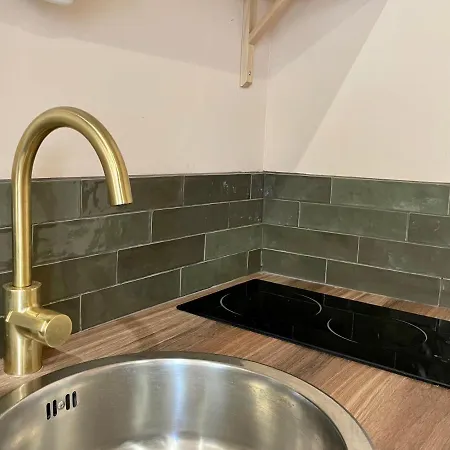 Malibu Central, Lumineux Et Confortable * Йер