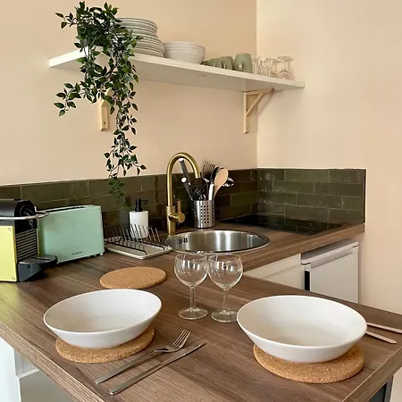 Malibu Central, Lumineux Et Confortable * Hyeres